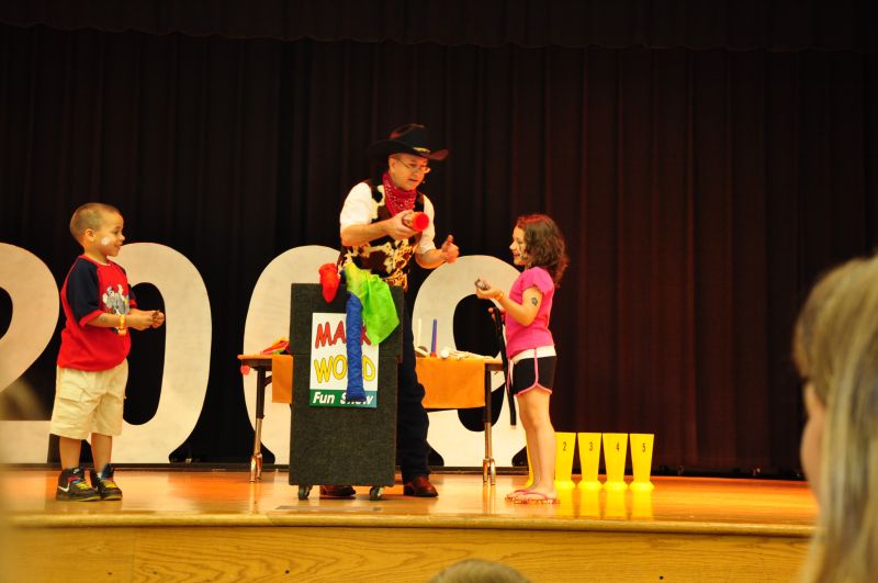 2009_Family_Fun_Festival/DSC_0831.JPG